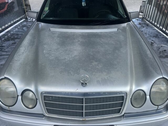 Мерседес 200 1999 у Здолбунове на Automoto.ua Сірий Мерседес 200, об'ємом двигуна 2.2 л та пробігом 480 тис. км за 2500 $, фото 6 на Automoto.ua