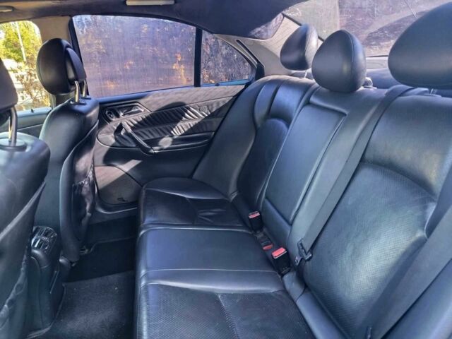 Серый Мерседес 200, объемом двигателя 2 л и пробегом 400 тыс. км за 4200 $, фото 8 на Automoto.ua