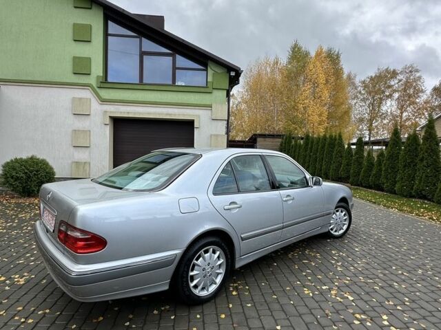 Серый Мерседес 200, объемом двигателя 0 л и пробегом 88 тыс. км за 10500 $, фото 3 на Automoto.ua