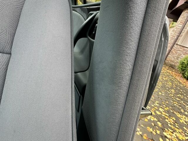 Серый Мерседес 200, объемом двигателя 0 л и пробегом 88 тыс. км за 10500 $, фото 1 на Automoto.ua