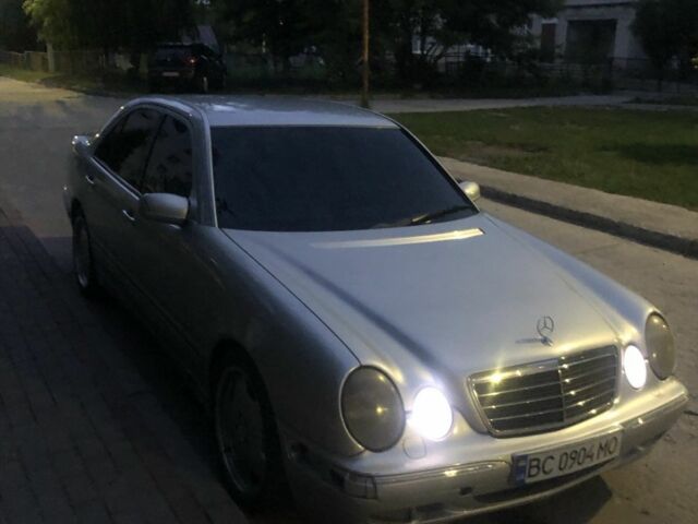 Серый Мерседес 200, объемом двигателя 2 л и пробегом 380 тыс. км за 4700 $, фото 11 на Automoto.ua