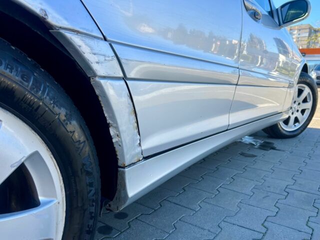 Серый Мерседес 200, объемом двигателя 2 л и пробегом 440 тыс. км за 3500 $, фото 7 на Automoto.ua