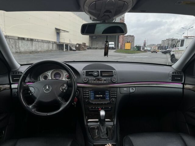 Серый Мерседес 200, объемом двигателя 1.8 л и пробегом 400 тыс. км за 6300 $, фото 4 на Automoto.ua