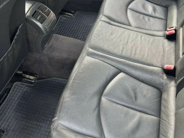 Серый Мерседес 200, объемом двигателя 2 л и пробегом 357 тыс. км за 4600 $, фото 10 на Automoto.ua