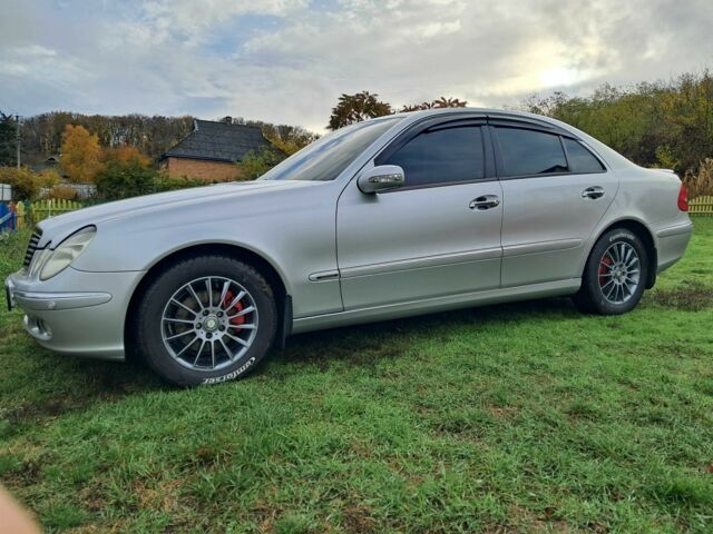 Серый Мерседес 200, объемом двигателя 2 л и пробегом 336 тыс. км за 7000 $, фото 9 на Automoto.ua