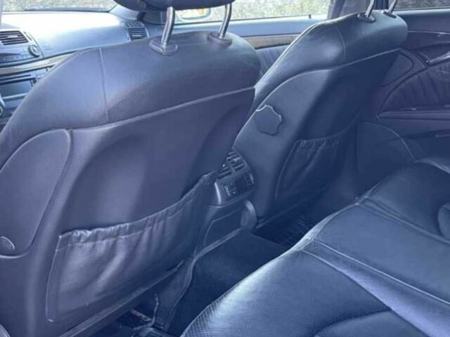 Серый Мерседес 200, объемом двигателя 2.1 л и пробегом 345 тыс. км за 9500 $, фото 14 на Automoto.ua