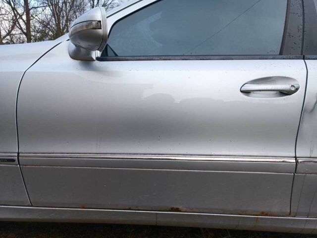 Серый Мерседес 200, объемом двигателя 1.8 л и пробегом 207 тыс. км за 7000 $, фото 6 на Automoto.ua