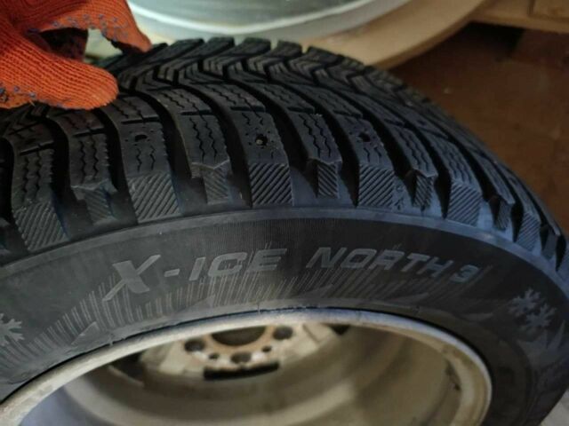 Серый Мерседес 200, объемом двигателя 1.8 л и пробегом 207 тыс. км за 7000 $, фото 9 на Automoto.ua