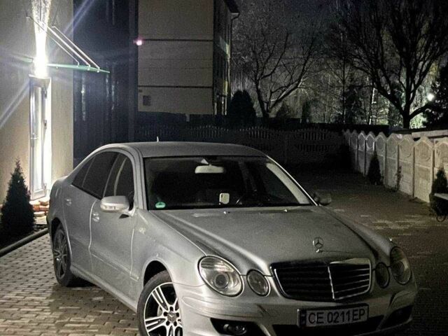 Сірий Мерседес 200, об'ємом двигуна 2.1 л та пробігом 290 тис. км за 6500 $, фото 4 на Automoto.ua