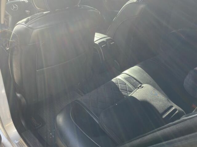 Сірий Мерседес 200, об'ємом двигуна 2.1 л та пробігом 320 тис. км за 9000 $, фото 7 на Automoto.ua