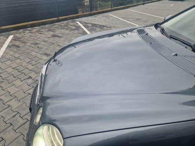 Серый Мерседес 200, объемом двигателя 1.8 л и пробегом 254 тыс. км за 7600 $, фото 13 на Automoto.ua