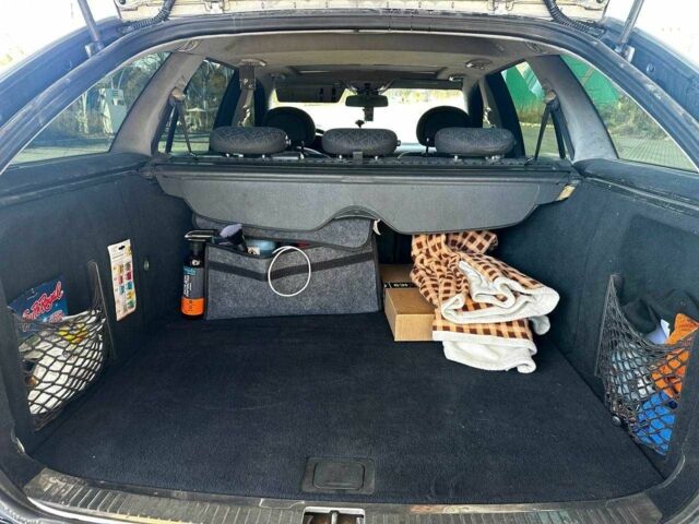 Серый Мерседес 200, объемом двигателя 2.1 л и пробегом 465 тыс. км за 5300 $, фото 15 на Automoto.ua