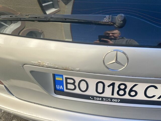 Серый Мерседес 200, объемом двигателя 1.8 л и пробегом 205 тыс. км за 3200 $, фото 7 на Automoto.ua
