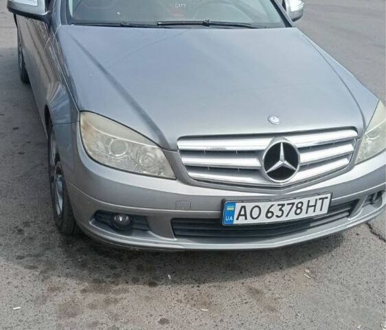 Серый Мерседес 200, объемом двигателя 2.1 л и пробегом 2 тыс. км за 7500 $, фото 1 на Automoto.ua