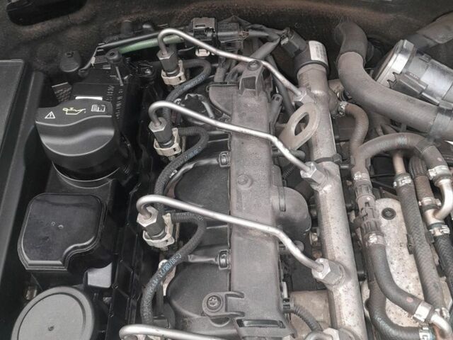 Серый Мерседес 200, объемом двигателя 2.1 л и пробегом 392 тыс. км за 7300 $, фото 18 на Automoto.ua