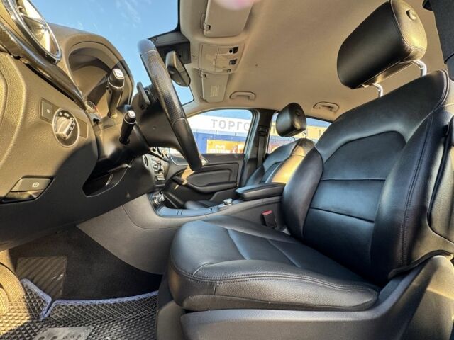 Синій Мерседес 200, об'ємом двигуна 1.8 л та пробігом 231 тис. км за 11500 $, фото 6 на Automoto.ua