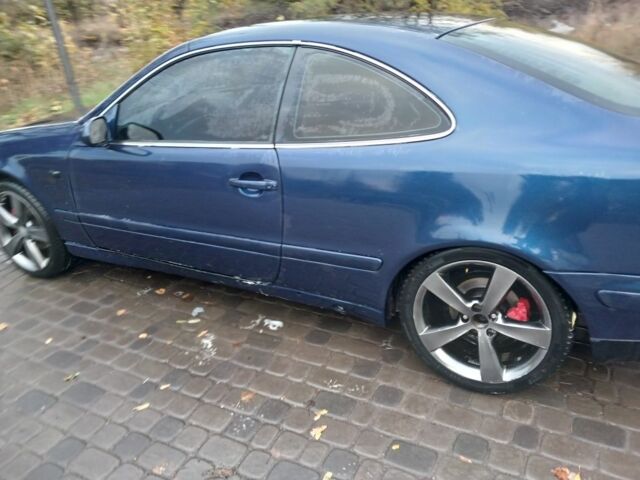 Синій Мерседес 200, об'ємом двигуна 2 л та пробігом 280 тис. км за 3700 $, фото 6 на Automoto.ua