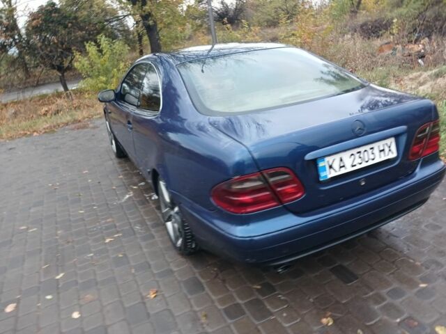 Синій Мерседес 200, об'ємом двигуна 2 л та пробігом 280 тис. км за 3700 $, фото 5 на Automoto.ua