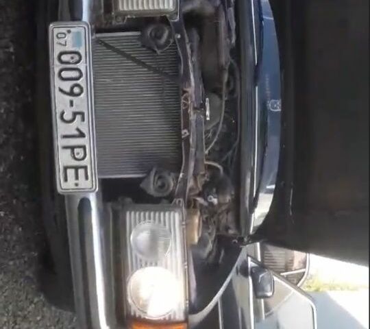 Синий Мерседес 200, объемом двигателя 2 л и пробегом 680 тыс. км за 1300 $, фото 4 на Automoto.ua