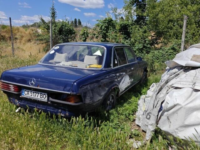 Синій Мерседес 200, об'ємом двигуна 2 л та пробігом 200 тис. км за 756 $, фото 2 на Automoto.ua