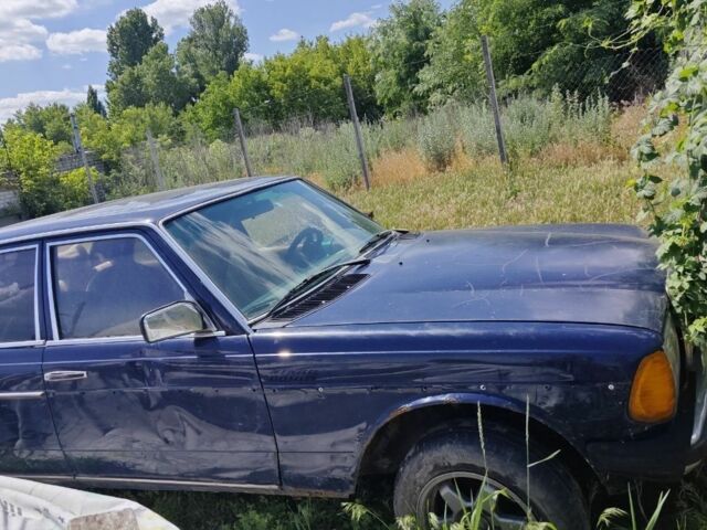 Синій Мерседес 200, об'ємом двигуна 2 л та пробігом 200 тис. км за 756 $, фото 4 на Automoto.ua