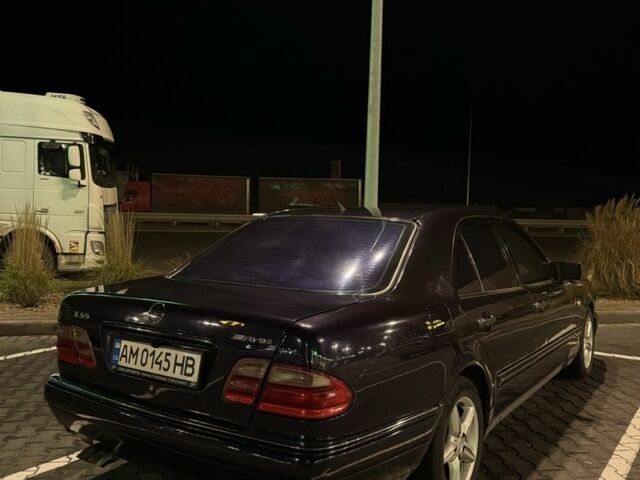 Синій Мерседес 200, об'ємом двигуна 2 л та пробігом 451 тис. км за 4000 $, фото 2 на Automoto.ua