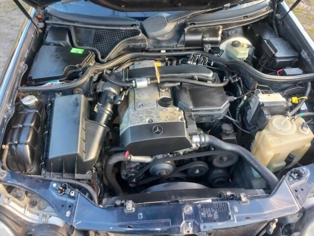 Синій Мерседес 200, об'ємом двигуна 2 л та пробігом 373 тис. км за 4350 $, фото 13 на Automoto.ua