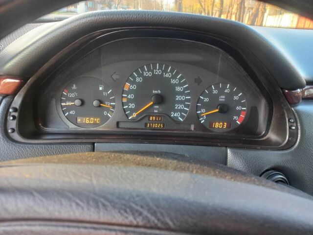 Синій Мерседес 200, об'ємом двигуна 2 л та пробігом 373 тис. км за 4350 $, фото 12 на Automoto.ua