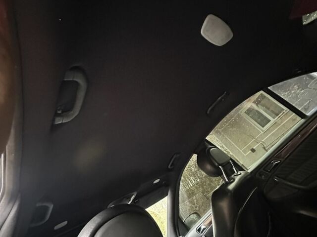 Синий Мерседес 200, объемом двигателя 2 л и пробегом 255 тыс. км за 3999 $, фото 23 на Automoto.ua