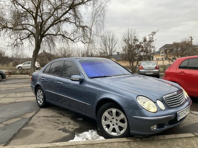 Синий Мерседес 200, объемом двигателя 2.1 л и пробегом 400 тыс. км за 7700 $, фото 8 на Automoto.ua