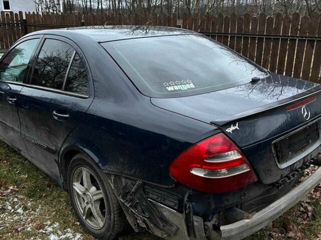 Синій Мерседес 200, об'ємом двигуна 0 л та пробігом 3 тис. км за 20000 $, фото 3 на Automoto.ua