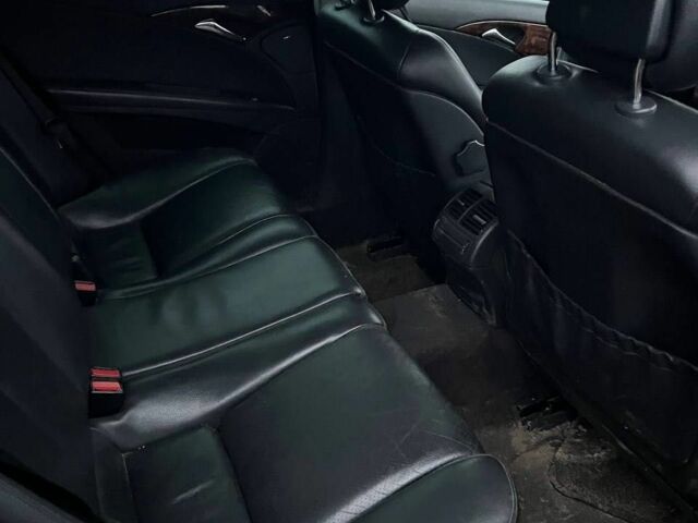 Синий Мерседес 200, объемом двигателя 0 л и пробегом 300 тыс. км за 2000 $, фото 5 на Automoto.ua