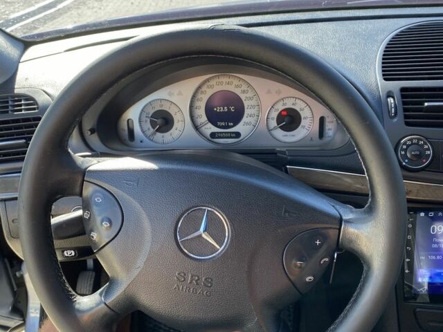 Синий Мерседес 200, объемом двигателя 1.8 л и пробегом 200 тыс. км за 5800 $, фото 7 на Automoto.ua