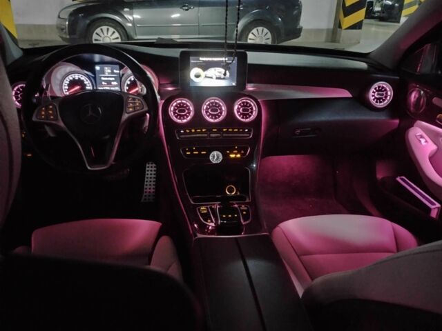 Синій Мерседес 200, об'ємом двигуна 2 л та пробігом 145 тис. км за 19000 $, фото 23 на Automoto.ua