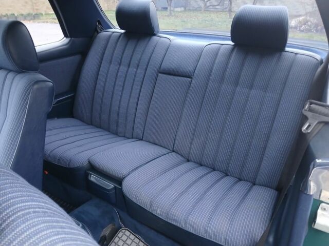 Зеленый Мерседес 200, объемом двигателя 2.2 л и пробегом 300 тыс. км за 28500 $, фото 16 на Automoto.ua