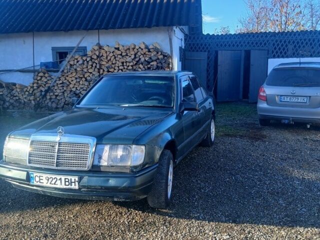 Зеленый Мерседес 200, объемом двигателя 2 л и пробегом 2 тыс. км за 1100 $, фото 7 на Automoto.ua