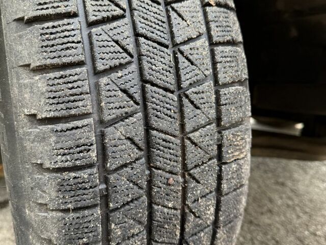 Зеленый Мерседес 200, объемом двигателя 3.2 л и пробегом 445 тыс. км за 2300 $, фото 12 на Automoto.ua