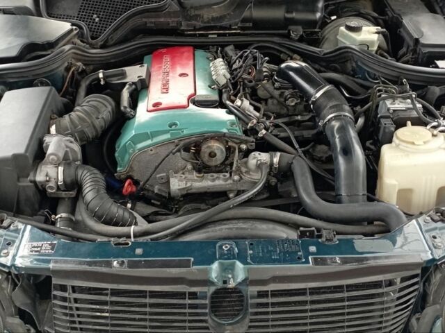 Зелений Мерседес 200, об'ємом двигуна 0 л та пробігом 459 тис. км за 2500 $, фото 9 на Automoto.ua