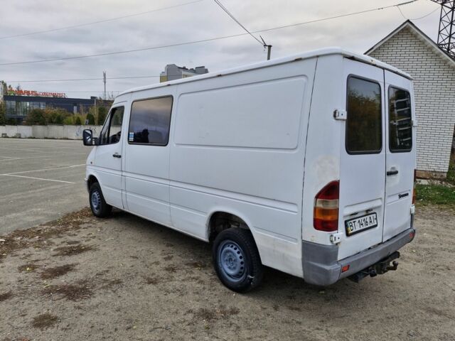 Мерседес 220 1998 в Боярка на Automoto.ua Белый Мерседес 220, объемом двигателя 2 л и пробегом 432 тыс. км за 3400 $, фото 5 на Automoto.ua
