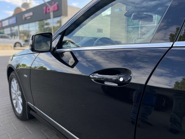 Черный Мерседес 220, объемом двигателя 2.1 л и пробегом 248 тыс. км за 12700 $, фото 7 на Automoto.ua