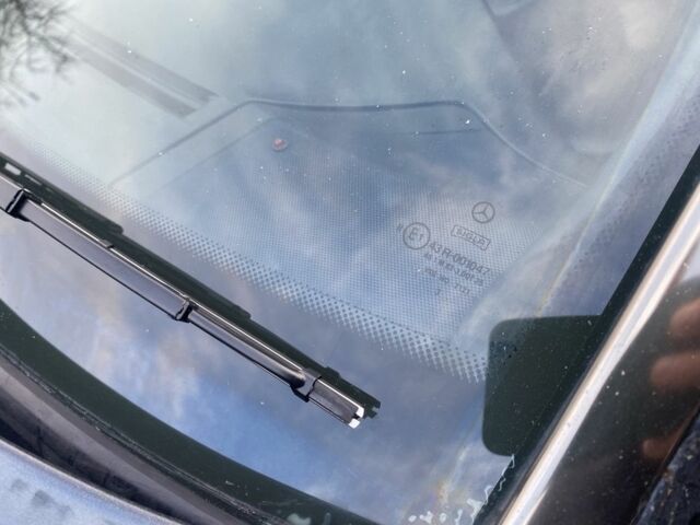 Чорний Мерседес 220, об'ємом двигуна 2.2 л та пробігом 394 тис. км за 6600 $, фото 17 на Automoto.ua