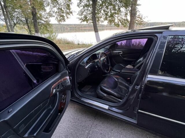 Чорний Мерседес 220, об'ємом двигуна 5 л та пробігом 400 тис. км за 5000 $, фото 6 на Automoto.ua