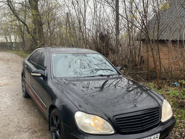 Чорний Мерседес 220, об'ємом двигуна 3.2 л та пробігом 350 тис. км за 4500 $, фото 3 на Automoto.ua