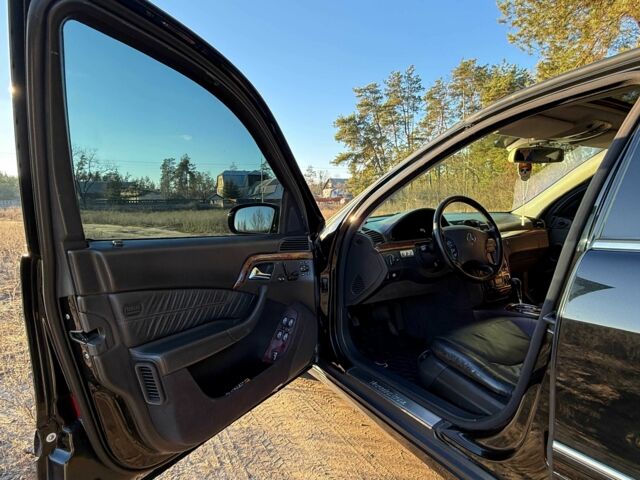 Черный Мерседес 220, объемом двигателя 3.2 л и пробегом 325 тыс. км за 7500 $, фото 14 на Automoto.ua