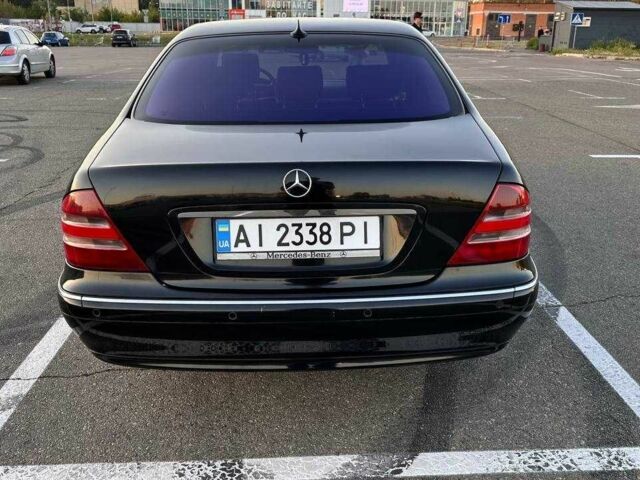 Черный Мерседес 220, объемом двигателя 4 л и пробегом 400 тыс. км за 7000 $, фото 3 на Automoto.ua