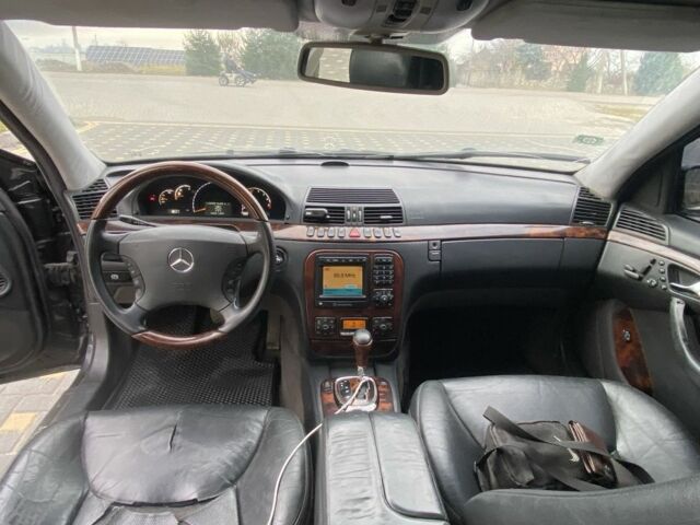 Чорний Мерседес 220, об'ємом двигуна 3.2 л та пробігом 400 тис. км за 3600 $, фото 8 на Automoto.ua