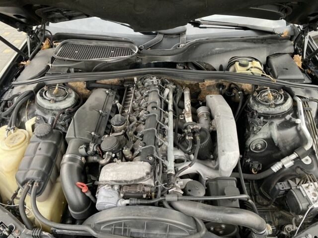 Чорний Мерседес 220, об'ємом двигуна 3.2 л та пробігом 400 тис. км за 3600 $, фото 11 на Automoto.ua