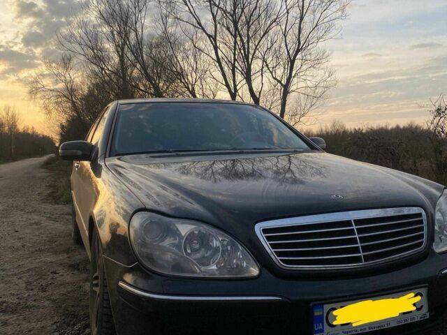 Черный Мерседес 220, объемом двигателя 4 л и пробегом 313 тыс. км за 4300 $, фото 11 на Automoto.ua
