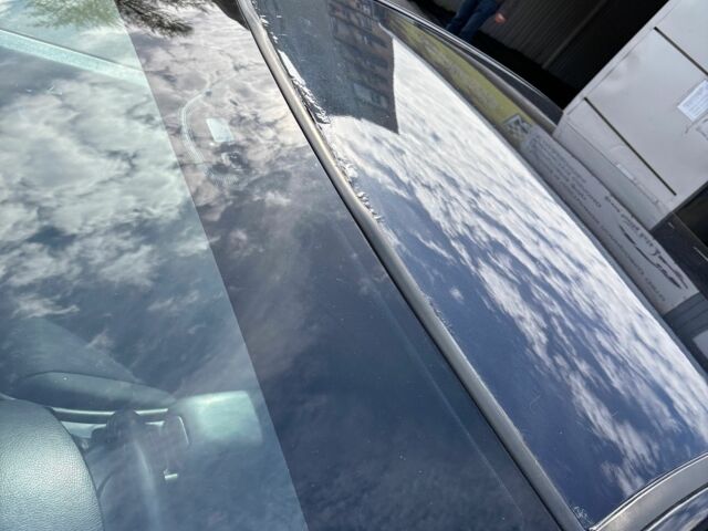 Черный Мерседес 220, объемом двигателя 2 л и пробегом 250 тыс. км за 3500 $, фото 9 на Automoto.ua