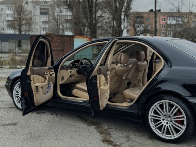 Чорний Мерседес 220, об'ємом двигуна 3.2 л та пробігом 500 тис. км за 7000 $, фото 7 на Automoto.ua